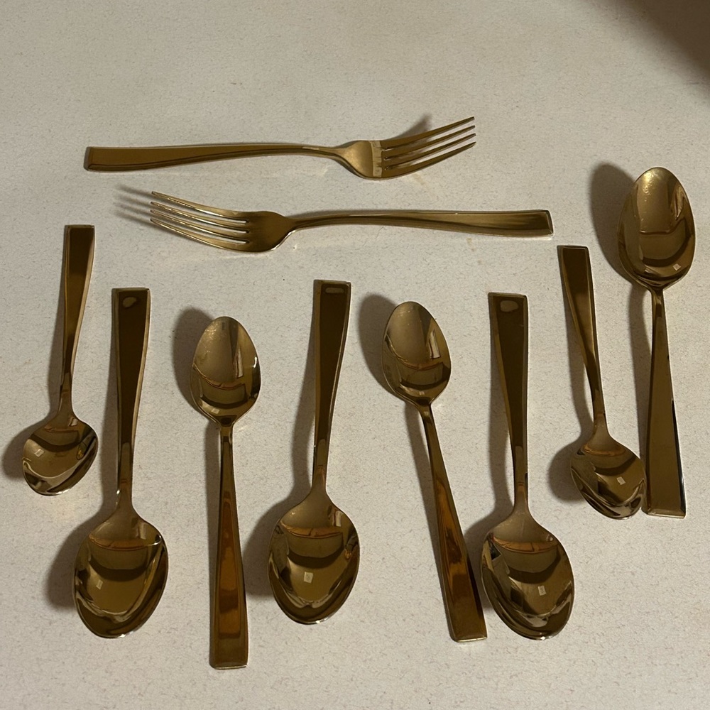 Flatware - Picture 7 of 12